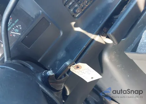 1993 Ford Econoline E350 Super Duty из США, поврежденный, VIN 1FBJS31H8PHB23128